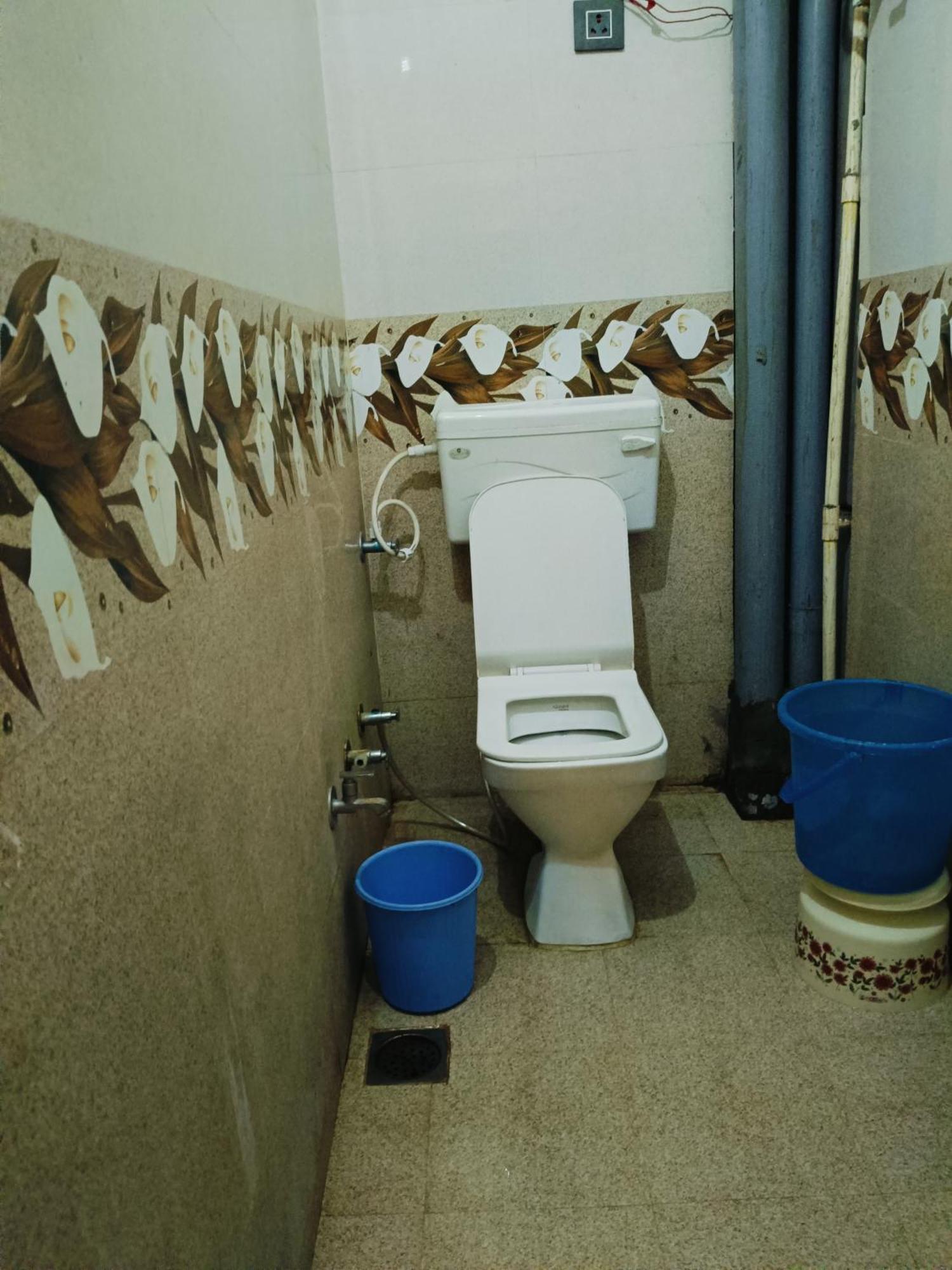 Palsana  Jai Hanuman Guest House מראה חיצוני תמונה
